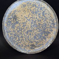 Assiette de présentation artisanale- pièce unique. Collection Nuit Cobalt